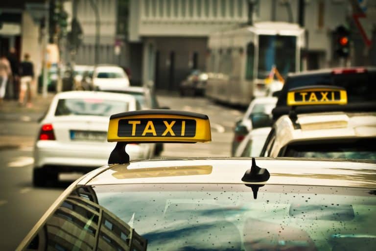 Comment faire pour commander un taxi ? - Blogsplot